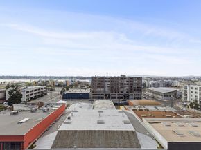 311 Oak St 720, Oakland CA 94607