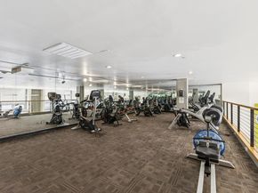 311 Oak St 720, Oakland CA 94607