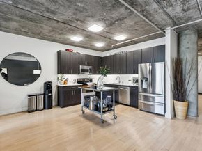 311 Oak St 720, Oakland CA 94607