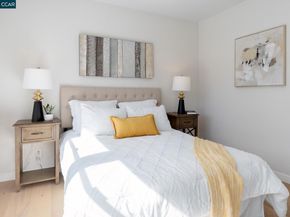 1515 Hampel St, Oakland CA 94602