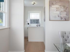 1515 Hampel St, Oakland CA 94602