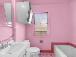 5901 Burlingame Avenue, Richmond CA 94804