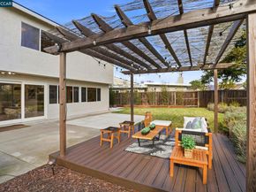 8106 Pebble Beach Ave, Newark CA 94560