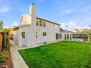 7728 Hazelnut Dr, Newark CA 94560