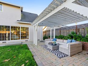 7728 Hazelnut Dr, Newark CA 94560