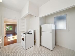 309 63rd Street, Oakland CA 94618