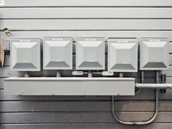 309 63rd Street, Oakland CA 94618