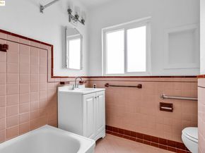 5492 Ruth Ave, Oakland CA 94601