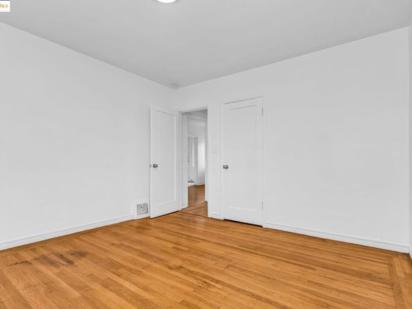 5492 Ruth Ave, Oakland CA 94601