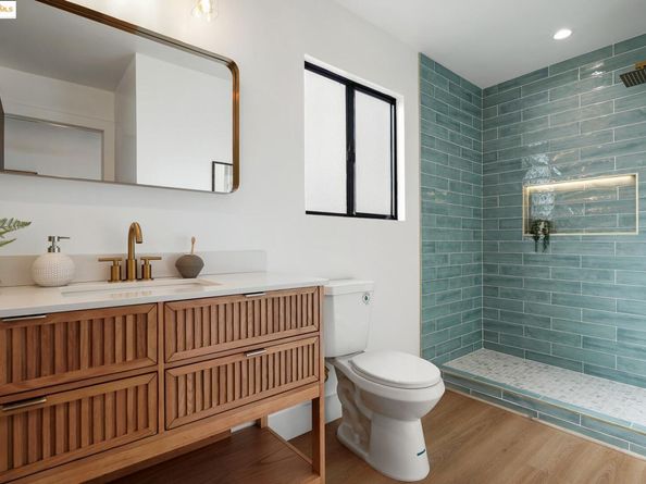 2839 Esmond Ave, Richmond CA 94804