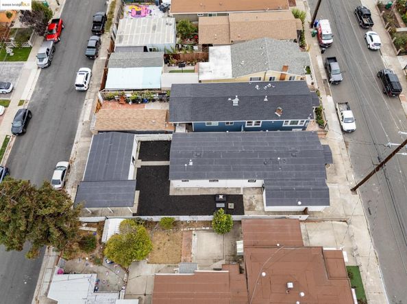2839 Esmond Ave, Richmond CA 94804