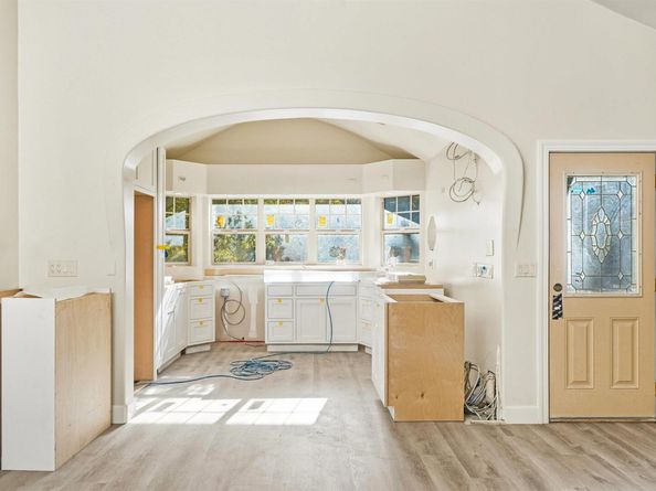 36215 Palomares Rd, Castro Valley CA 94552