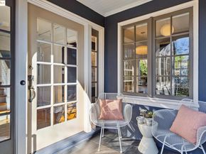 6218 MANOA St, Oakland CA 94618