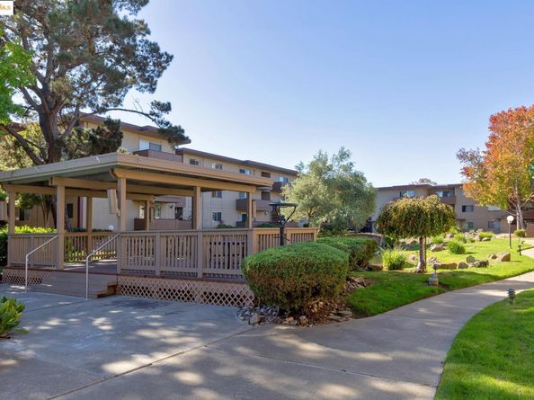 1311 Webster St E316, Alameda CA 94501