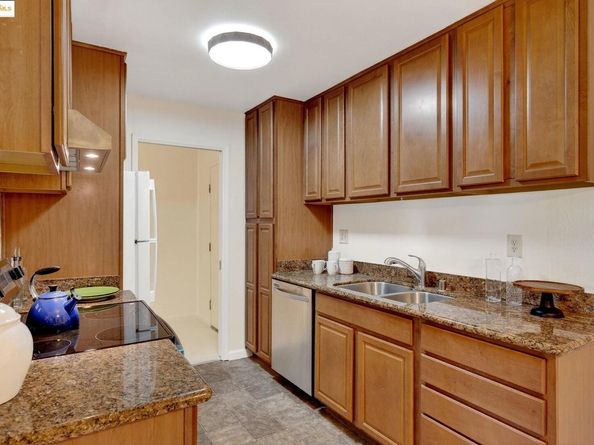 1311 Webster St E316, Alameda CA 94501