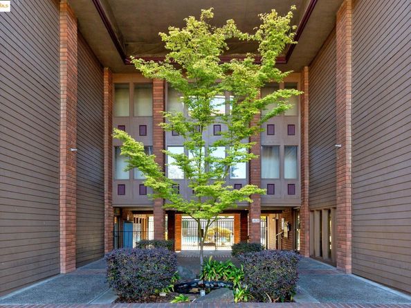 1311 Webster St E316, Alameda CA 94501