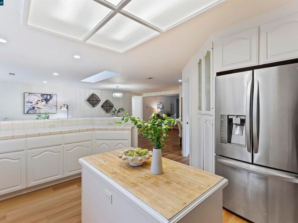 1412 Conejo Way, Walnut Creek CA 94597