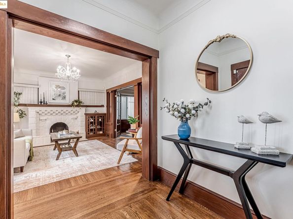 5712 Adeline St., Oakland CA 94608