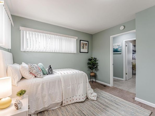 5712 Adeline St., Oakland CA 94608