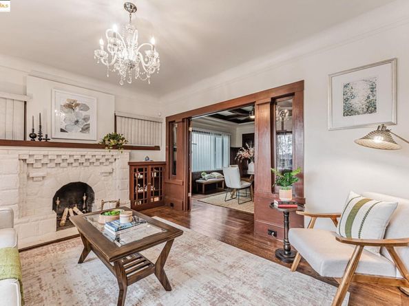 5712 Adeline St., Oakland CA 94608