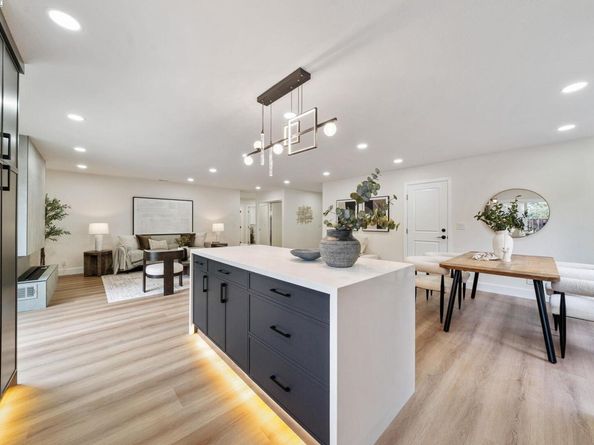 31314 San Andreas Dr, Union City CA 94587