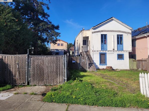 1711 Arbor St, Alameda CA 94501