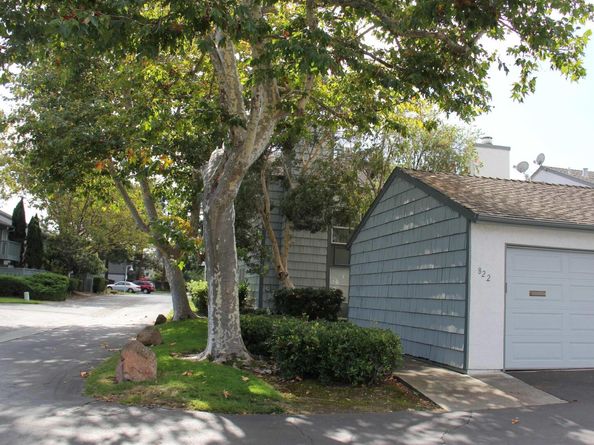 822 Magellan Ln, Foster City CA 94404