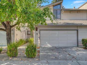 1120 Holmes Way