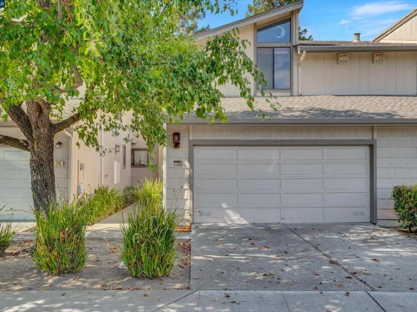 1120 Holmes Way, Hayward CA 94541