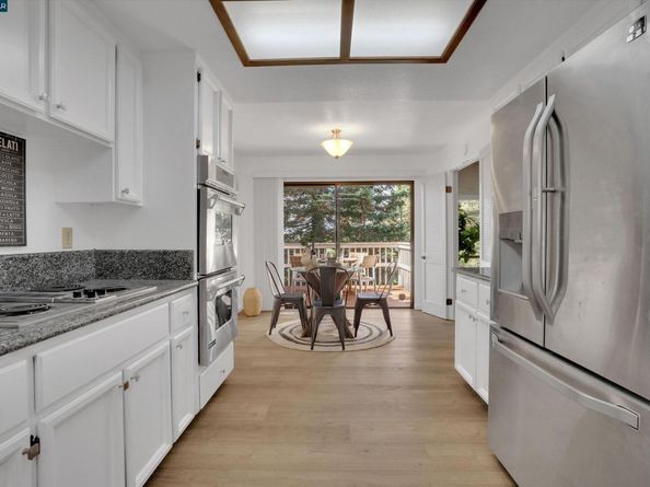 1120 Holmes Way, Hayward CA 94541