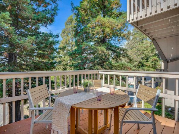 1120 Holmes Way, Hayward CA 94541