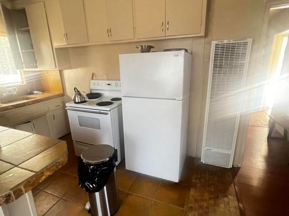 1161 64Th St, Oakland CA 94608