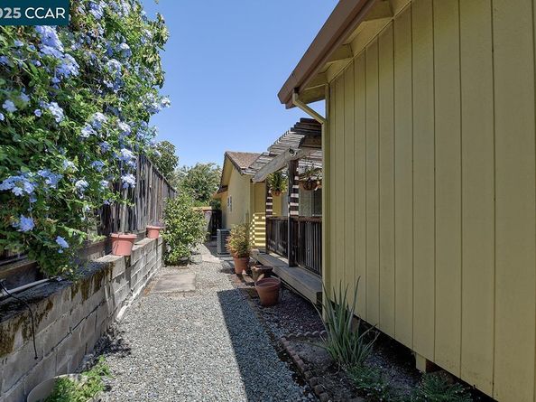 645 Keith Ct, Walnut Creek CA 94597