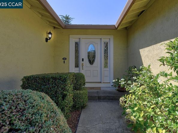 645 Keith Ct, Walnut Creek CA 94597