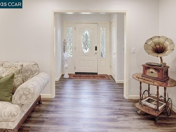 645 Keith Ct, Walnut Creek CA 94597