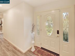 645 Keith Ct, Walnut Creek CA 94597