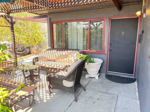 91 Bonnie Dr, San Pablo CA 94806
