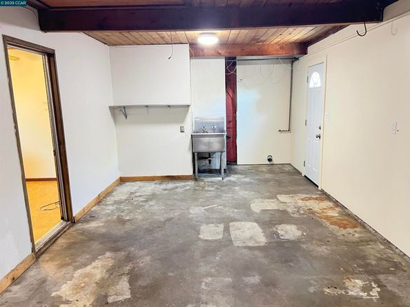 91 Bonnie Dr, San Pablo CA 94806