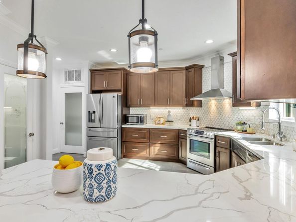 4597 Edwards Ln., Castro Valley CA 94546