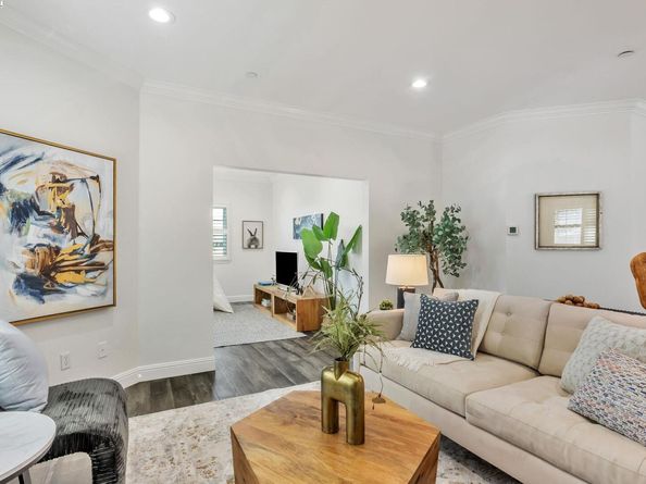 4597 Edwards Ln., Castro Valley CA 94546