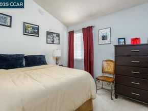 1086 Maywood Ln, Martinez CA 94553