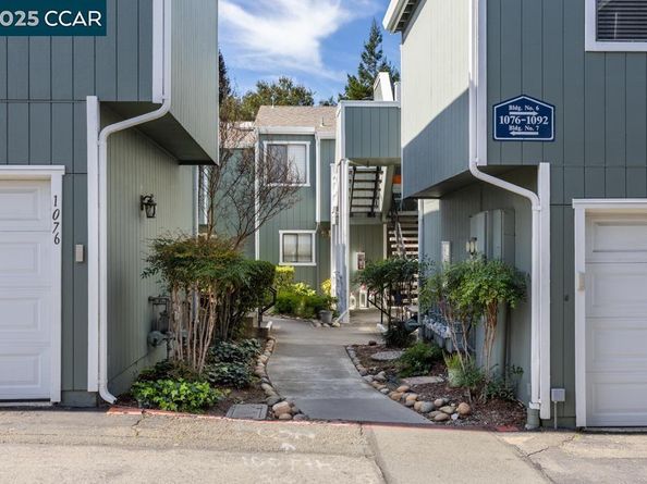 1086 Maywood Ln, Martinez CA 94553