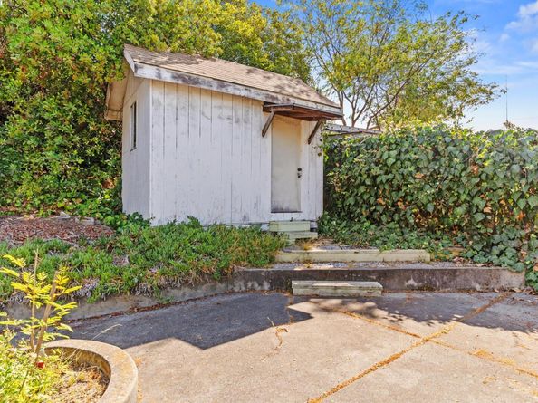 767 Marlesta Rd, Pinole CA 94564