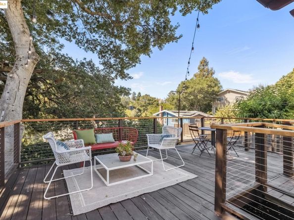 3887 Forest Hill, Oakland CA 94602