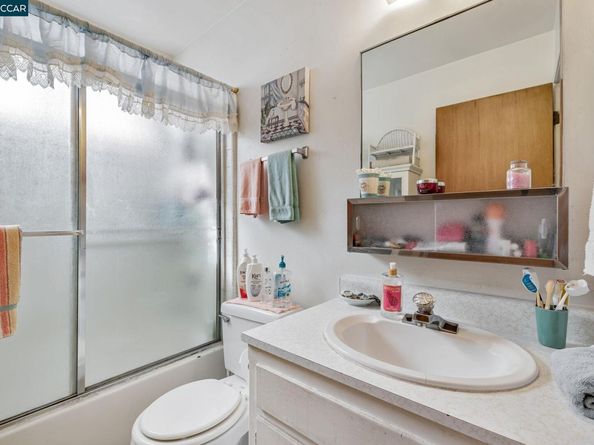 4794 Blum Rd, Martinez CA 94553