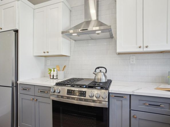 1834 8th St, Alameda CA 94501