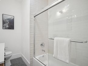 1834 8th St, Alameda CA 94501