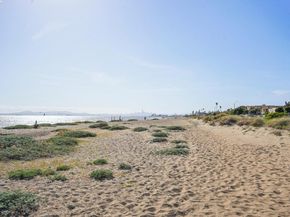 1834 8th St, Alameda CA 94501