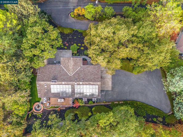 823 La Gonda Way, Danville CA 94526