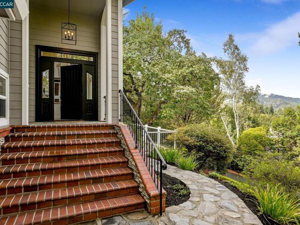 823 La Gonda Way, Danville CA 94526